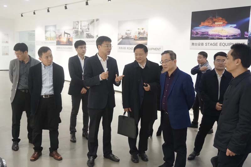 中央党校中青班一行来调研银河集团(galaxy)