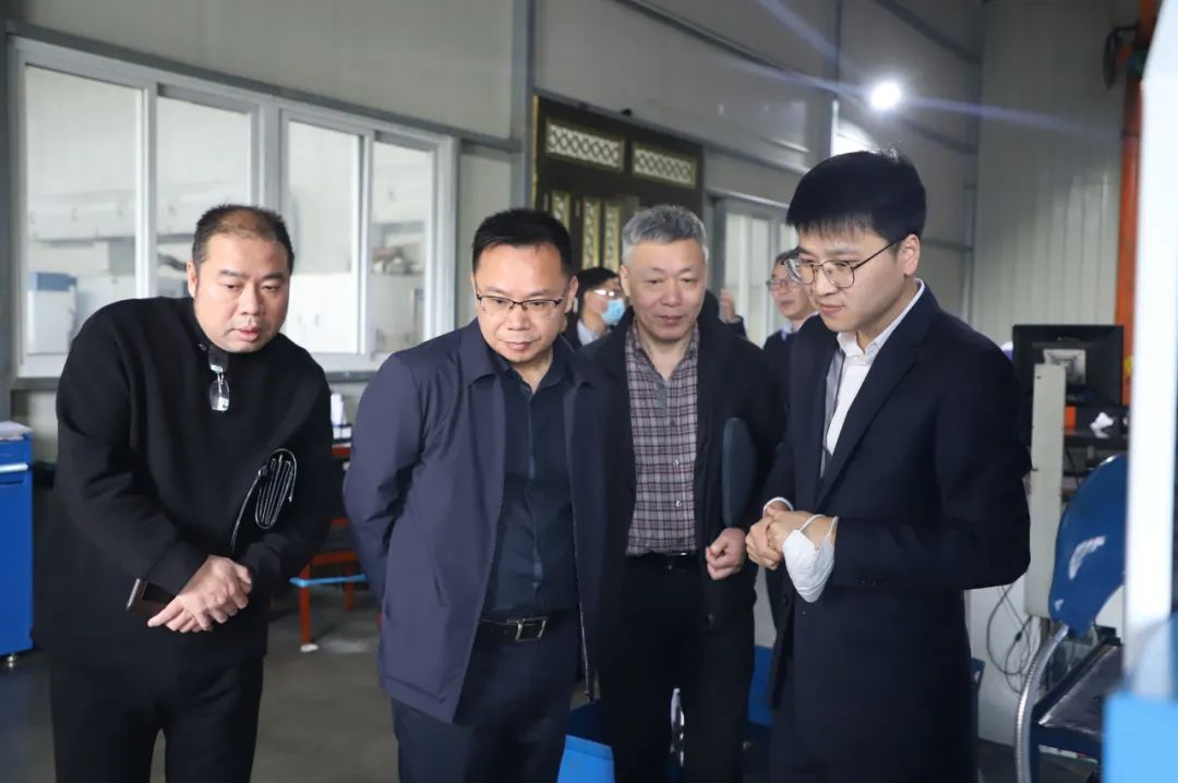 市人大常委会副主任吴功宜莅临银河集团(galaxy)科技开展企业“专精特新”调研