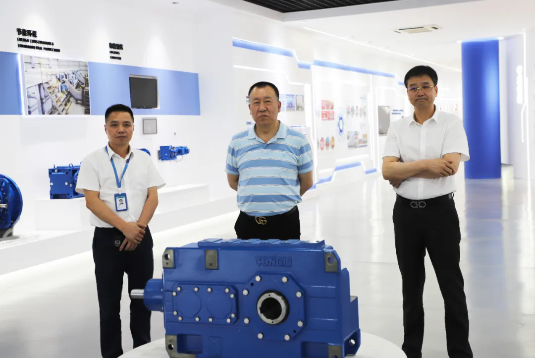 领导关怀丨全国工商联科技装备业商会秘书长乔晓林调研银河集团(galaxy)科技